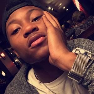 Meet your Posher, Dominick